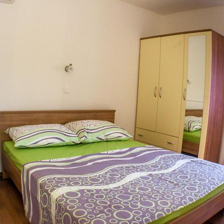 Apartments Frano Ropa エクステリア 写真