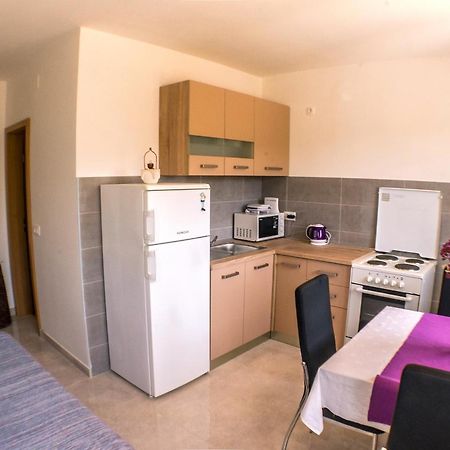 Apartments Frano Ropa エクステリア 写真